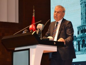 Siyaseti Bırakıyor