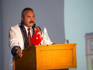 Giresun Üniversitesi’nin 2018-2019 Akademik Yılı Düzenlenen Törenle Açıldı