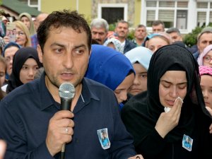 Kızı İçin Miting Yapan Acılı Baba Cumhurbaşkanı’na Seslendi