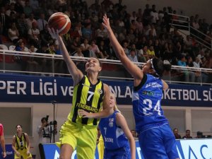Hatay Büyükşehir Belediyespor Önde Gidiyor