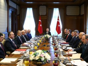 "Yerli Ve Milli Projeler Gözden Geçirilerek Yeni Kararlar Alındı"