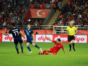 İlk 20 Dakika Golsüz Bitti