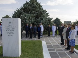 Fahri Korutürk Mezarı Başında Anıldı
