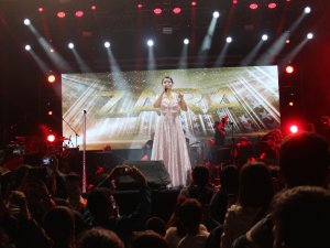 Ünlü Sanatçı Zara’dan Unutulmaz Konser