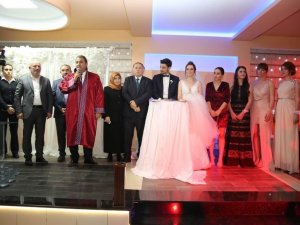 Borçka Belediye Başkanı Aslan Atan Oğlunun Nikahını Kendisi Kıydı
