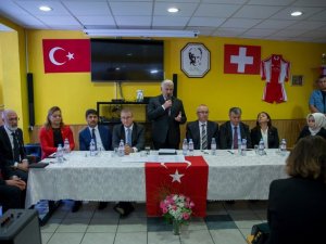 Yıldırım Lozan Türk Birliği Üyeleriyle Buluştu