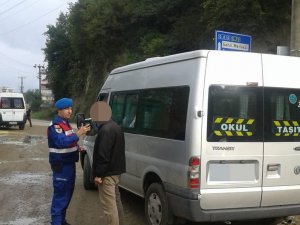 Giresun’da Alkollü Öğrenci Servisi Sürücüsü Jandarmaya Yakalandı