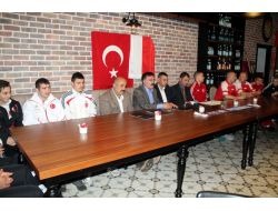 Türk Ve Polonyalı Boksörler Trabzon'da Ringe Çıkacak