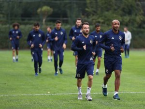 Fenerbahçe’de Sivasspor Maçı Hazırlıkları Sürüyor