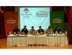Banvit Oyuncuları Öğrencilerle Bir Araya Geldi