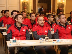 Süper Lig Hakemleri Ara Semineri Düzenlendi