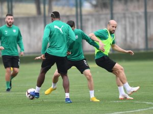 Bursaspor’da Galatasaray Maçı Hazırlıkları Sürüyor