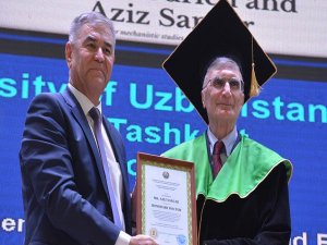 Nobel ödüllü bilim adamı Aziz Sancar'a Özbekistan'da fahri doktora