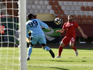 Tff 2. Lig: Gümüşhanespor: 0 - Sakaryaspor: 2