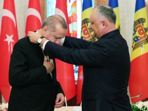 Moldova’da Erdoğan’a Cumhuriyet Nişanı
