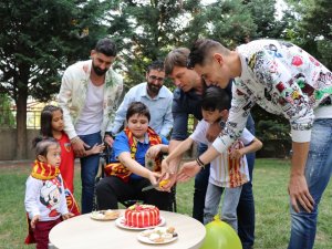 Kayserispor’dan Özel Çocuklara Ziyaret