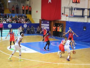 Hatay Büyükşehir Botaş’ı Rahat Geçti
