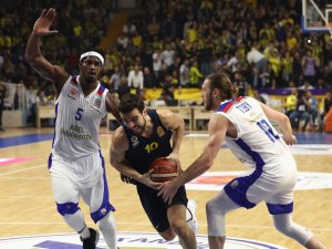 Fenerbahçe 3’te 3 Yaptı
