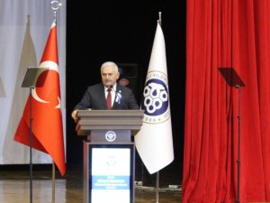 "Yapay Zeka Uygulamaları İnsanlığı Korkutuyor"
