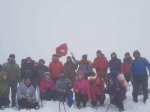 Uludağ Beyazlara Büründü