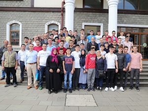 Çayeli Belediyesi Başarılı Öğrencileri 4. Kez Marmaris’e Gönderdi