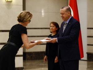 Cumhurbaşkanı Erdoğan, İsveç Büyükelçisini Kabul Etti