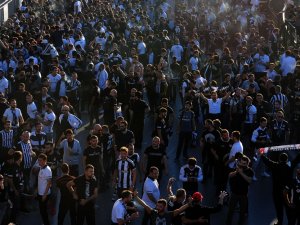 Beşiktaş Maçı Dolayısıyla Metro Sefer Saati Uzatıldı