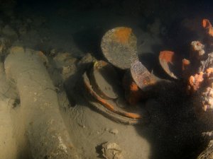 Su Altında 250 Yıllık Rus Savaş Gemisi Bulundu