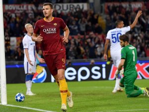 Şampiyonlar Ligi’nde Haftanın Futbolcusu ’Edin Dzeko’