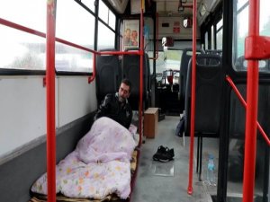 Bozuk Halk Otobüsünde Yaşam