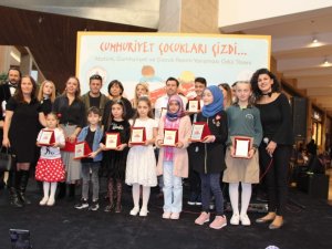 Forum Trabzon’da 29 Ekim Etkinliği Kapsamında Resim Yarışması