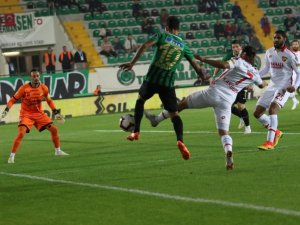Akhisarspor Göztepe’yi Bir Golle Geçti