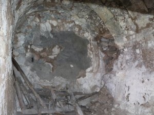 Dünyanın İlk Akıl Hastanesine Defineci Darbesi