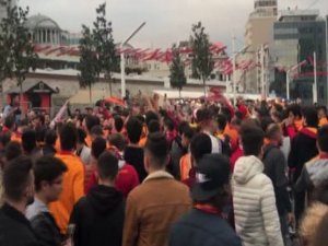 Taksimde Derbi Coşkusu