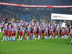 Spor Toto Süper Lig: Trabzonspor: 1 - Bursaspor: 0 (İlk Yarı)