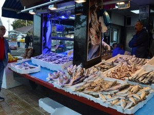 Palamut Tezgahlardan Çekiliyor