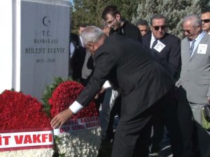 Bülent Ecevit Mezarı Başında Anıldı