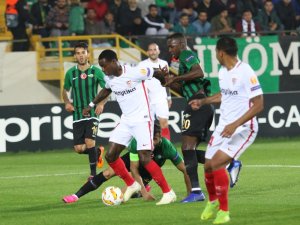 Akhisarspor, Sevilla’ya 3-2 Yenildi