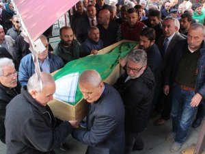 Biri Mezara, Diğeri Cezaevine Gitti