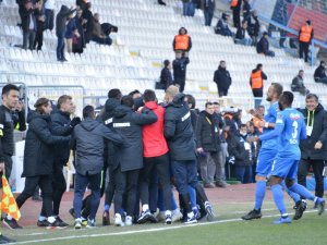 Erzurum Göztepe’yi Devirdi