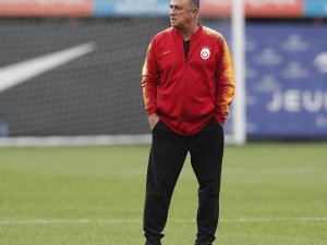 Fatih Terim Ameliyat Oldu