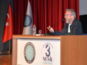 Osman Sınav’dan Öğrencilere: Aşık Olun
