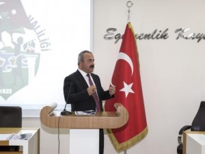 Giresun İl Genel Meclisi’nde Üniversiteyi Anlattı
