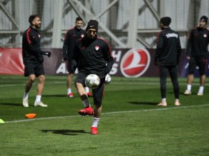 A Milliler İsveç Sınavına Hazır