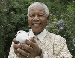 Mandela hayatını kaybetti