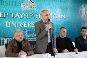 Birleşmiş Milletler Gibi Üniversite: RTEÜ