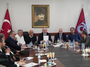 Trabzonspor’da Genişletilmiş Divan Toplantısı Yapıldı