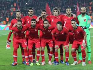 Milli Takımda Bir Sakatlık Daha