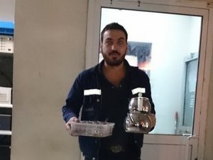 Maç Sırasında Kap Krizi Geçiren Futbolcu Hayatını Kaydetti