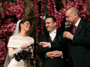 Erdoğan Nikah Şahidi Oldu